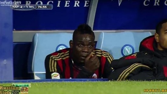 Irkçılık Söylemleri Balotelli'yi Hüngür Hüngür Ağlattı