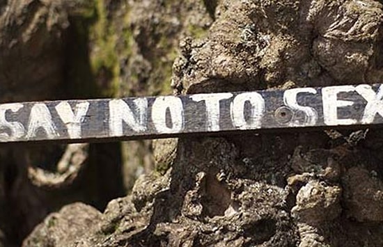 Elektrik Olmadığı İçin Devamlı Sevişen Ülke