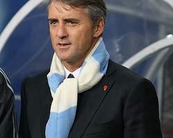 Mancini sahada gösteriyor kendini...