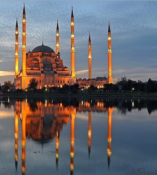 01 Adana