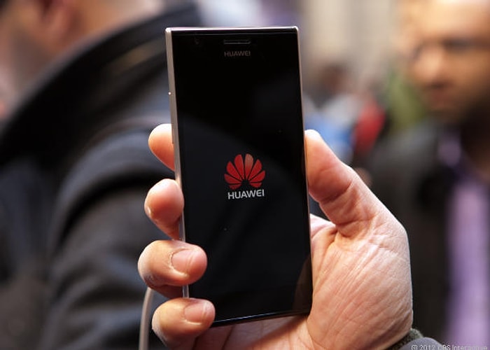 Huawei'den Siri'li Tanıtım Videosu!