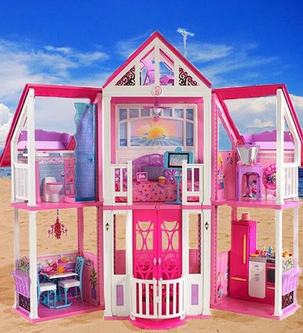 14. Кукла Барби с домиком