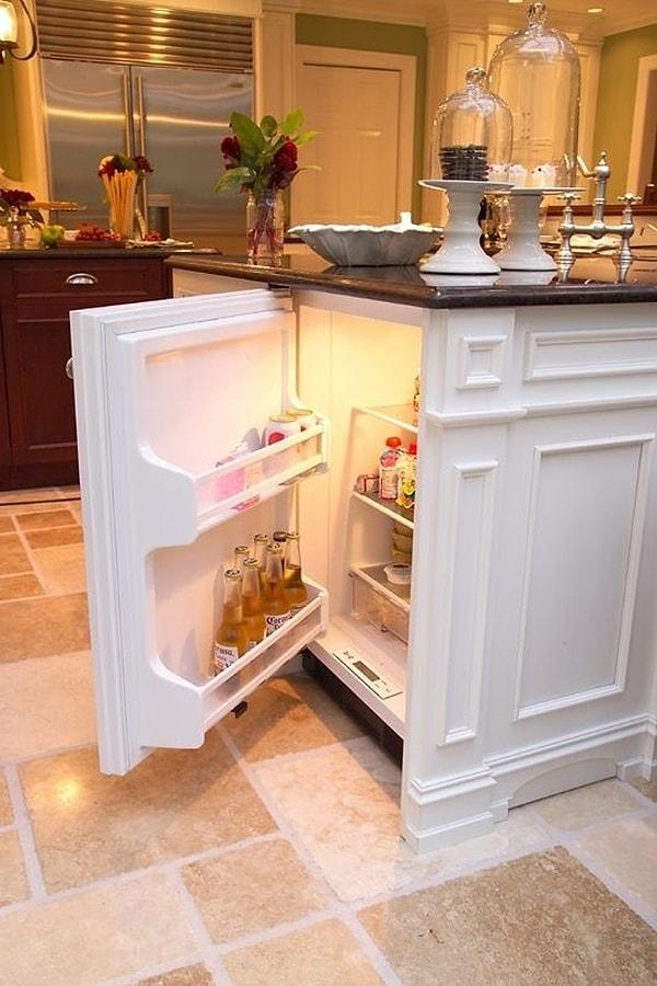 33. Mutfakta gizli buzdolabı