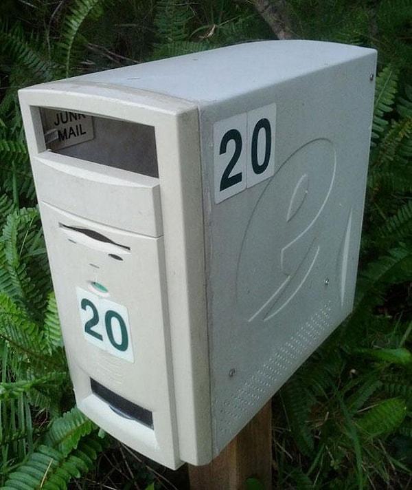 12.Bilgisayar kasasından posta kutusu