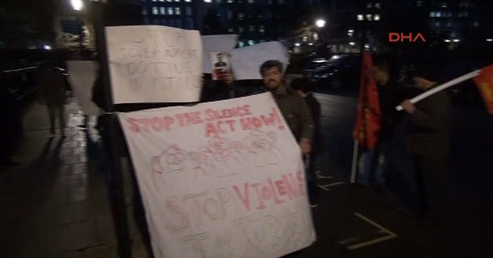 Londra'da Protesto Edildi