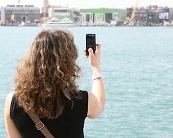 Google'dan Üç Boyutlu Mekan Haritası Verebilen Telefon