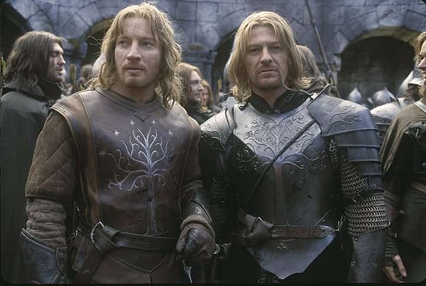 26)David Wenhamin Faramir rolüne seçilmesinin nedenlerinden birisi Sean Bean ile olan benzerliğiymiş.