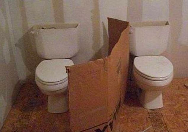 Bonus: Ne olduğu tam anlaşılamadı fakat tuvalet kabinlerinin arasındaki duvar model alınarak yapıldığı rivayet edilmekte.