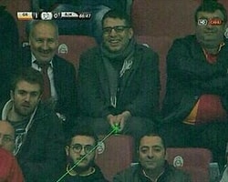 Lazerli Taraftar Ceza Alacak mı?