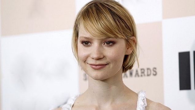 Mia Wasikowska-Lanetli Kan