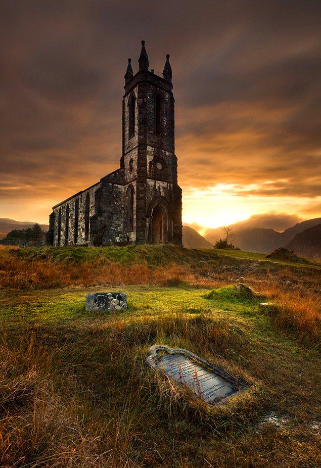 21-Dunlewy Kilisesi, İrlanda.
