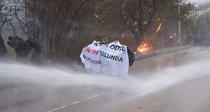 ODTÜ'de Gazlı ve TOMA'lı '1071' Müdahalesi