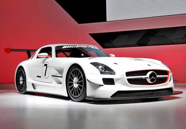 14. Mercedes-Benz SLS AMG
