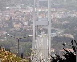 Ülkücüler Boğaziçi Köprüsü'nü Kapattı