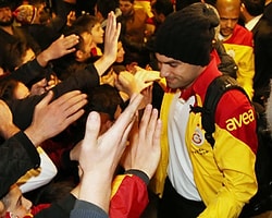Galatasaray'a Rize'de Coşkulu Karşılama