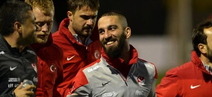 Arda Turan Kahkahalara Boğdu!