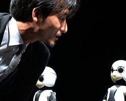 Üniversiteye Girecek 'Zekâya' Sahip Robot