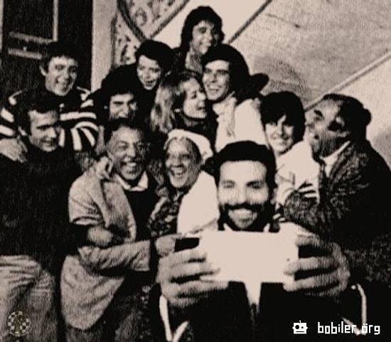 Selfie Rüzgarı Dünyayı Ele Geçiriyor! İşte En İyi 19 Oscar Selfie'si