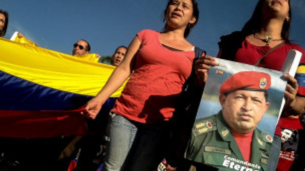 Venezuela Ölüm Yıldönümünde Chavez'i Anıyor