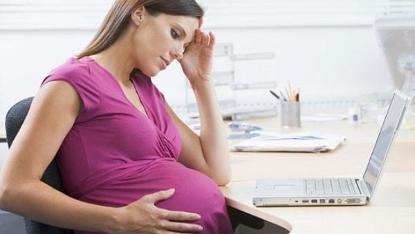 12. Hamile kalınca işte çıkarılma, hamile kalabilir diye işe alınmama tehlikesi yaşamaktır