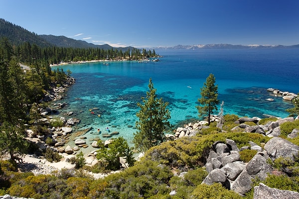 18. Tahoe Gölü, California/Nevada