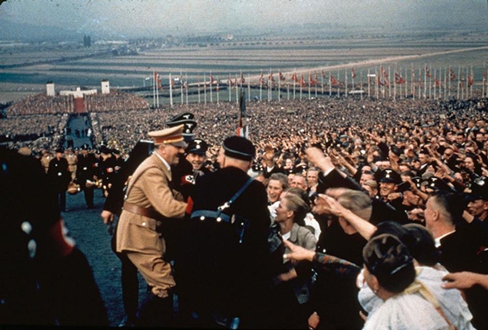 Adolf Hitler'in Hızlı Yükselişinin Belgesi Niteliğindeki 14 Fotoğraf