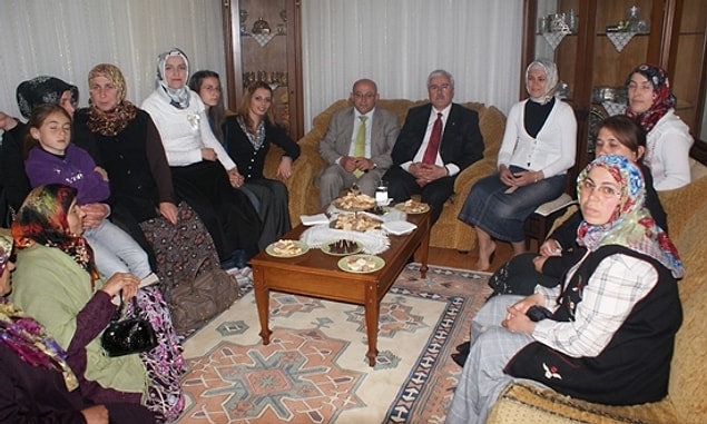 18. Her bayram ziyareti sizin için hasta kabul gününe döner