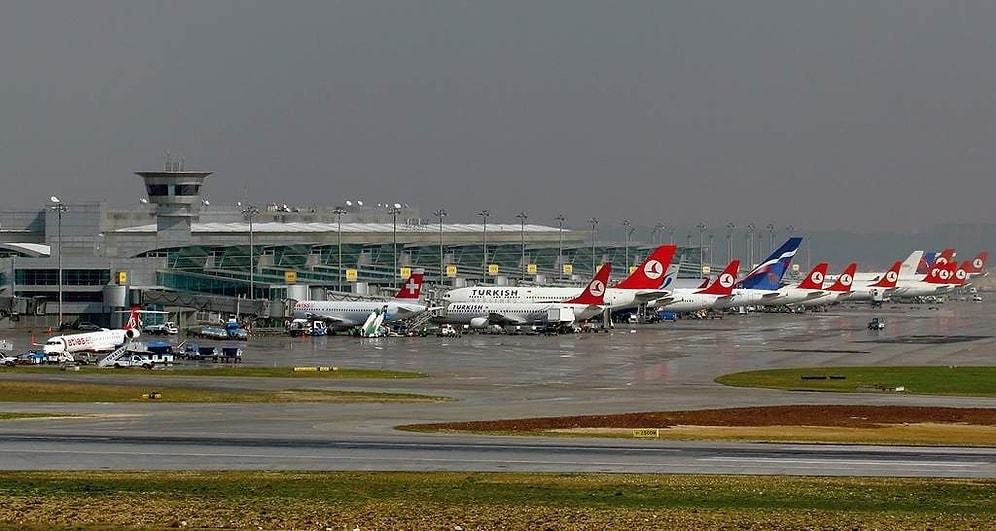 İstanbul Atatürk Havalimanı'nda Silah Sesleri