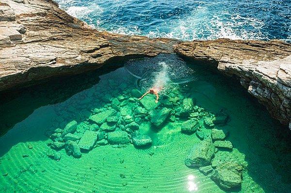 25. Bu havuz doğa tarafından yapılmış! Thassos - Yunanistan
