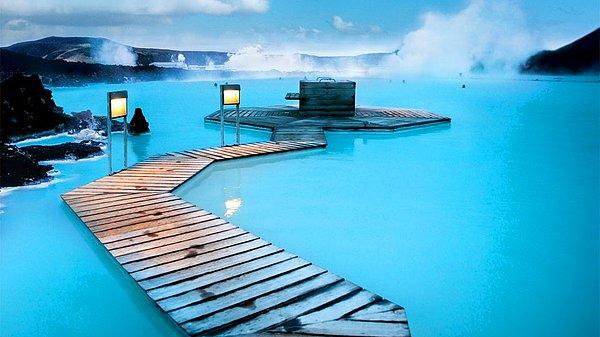 33. Blue Lagoon Geothermal Resort - Grindavík, İzlanda.