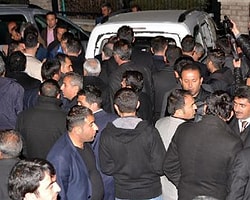 Yazar Gün Zileli'ye AKP'liler Saldırdı