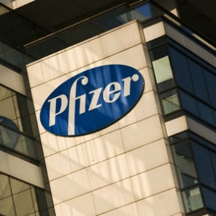 Pfizer Üniversiteli Gençlerle Buluşuyor