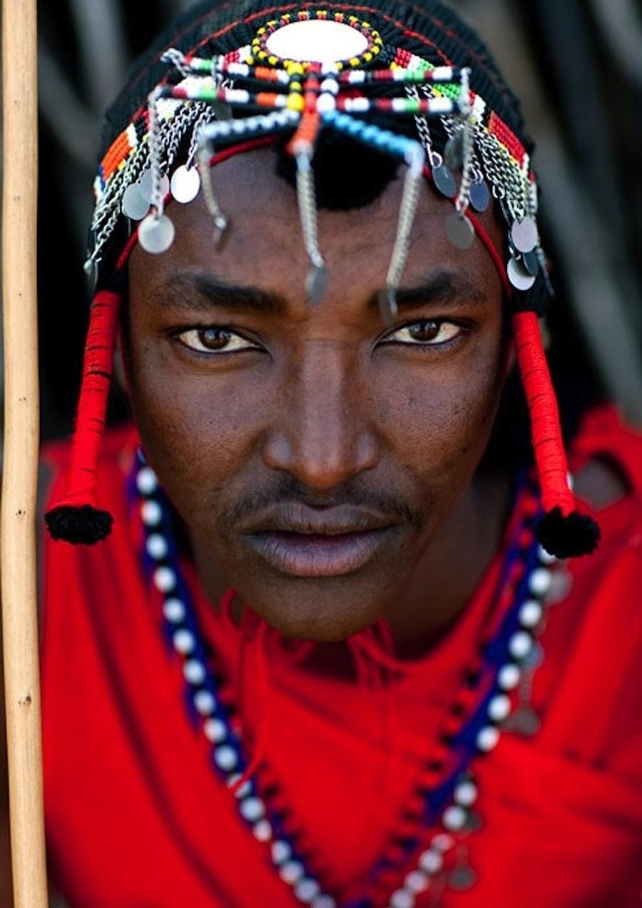 Сама национальность. Фотопортрет африканца. Интересные лица людей. Лица разных народов. Разные племена.