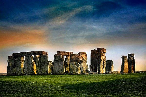 2. Stonehenge'in anlamı neydi?