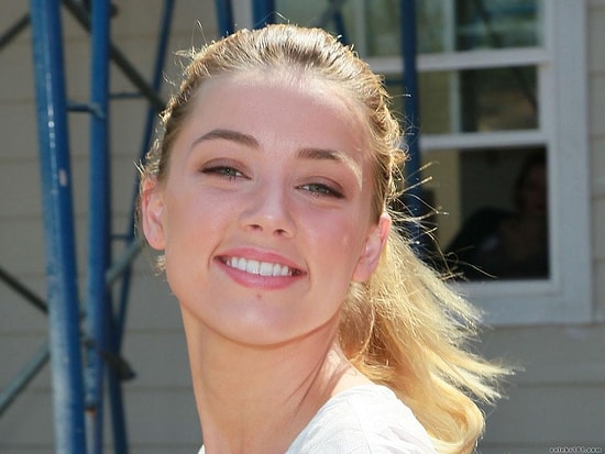 Amber Heard'in Her Halükarda Güzel Olduğunun 20 Kanıtı