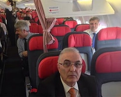 Uçakta Ayrımcılığa Vatandaştan Protesto