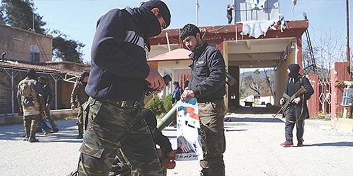 Keseb Sınır Kapısı'nı ÖSO Güçlerinin Elinde