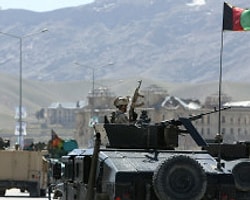 Afganistan'da Yüksek Seçim Kurulu Bürosuna Saldırı