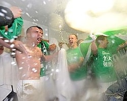 Celtic Şampiyonluğunu Çılgınlar Gibi Kutladı!