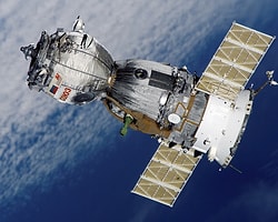 Soyuz Uzay Aracı Motor Arızası Yaşadı