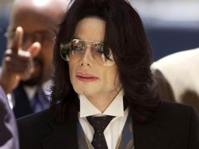 Michael Jackson'dan Yeni Albüm Geliyor