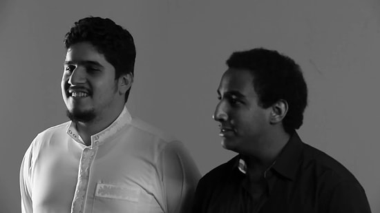 Bu İlk Öpüşme Hit Oldu!