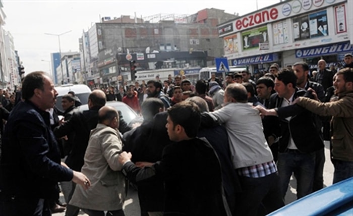 Van'da Ağrı Gerginliği