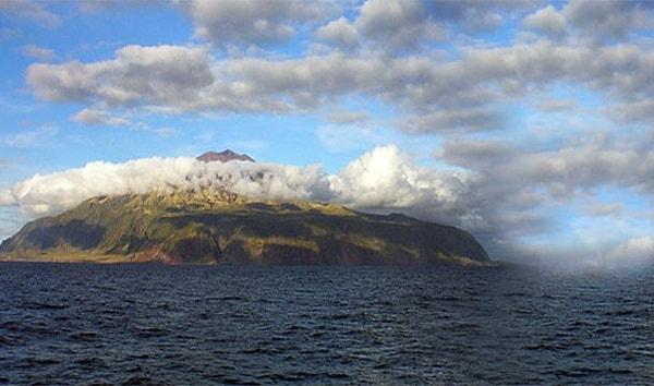 16. Dünyada üzerinde yerleşim bulunan en uzak yer - Tristan de Cunha