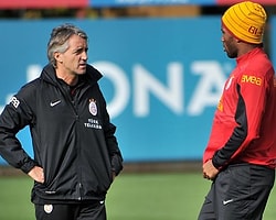 Mancini'den Drogba'ya Tebrik!