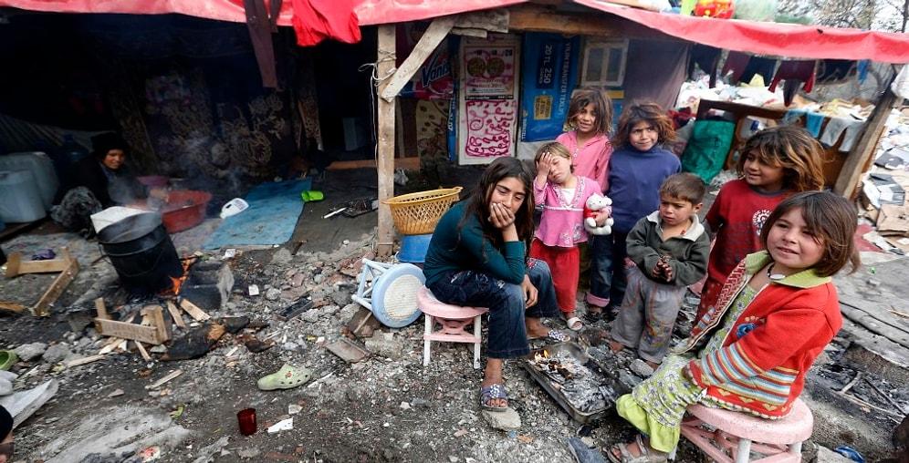 Davutoğlu: 'Suriyeli Sığınmacılara 2,5 Milyar Dolardan Fazla Harcandı'