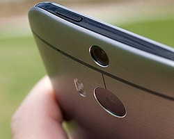 Çerçevesiz HTC One M8 Ace Göründü