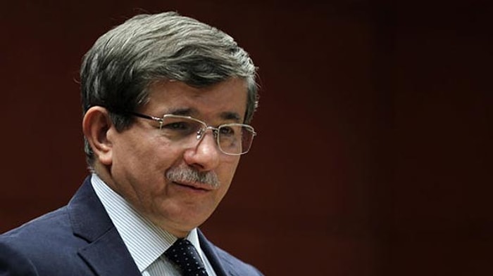 Ahmet Davutoğlu Zaman Muhabirine Fırça Attı