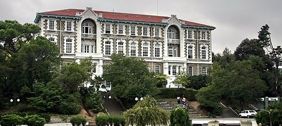 Boğaziçi Üniversitesi'nden Kızlı-Erkekli Adımı