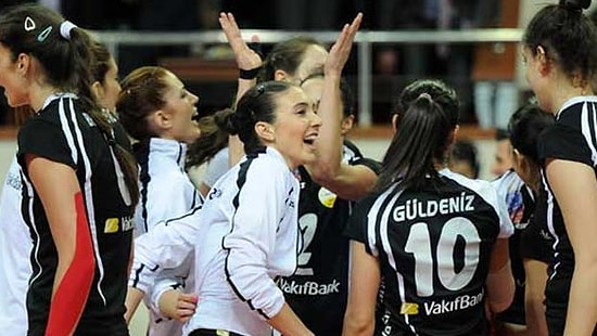 Vakıfbank Eczacıbaşı'na Patladı